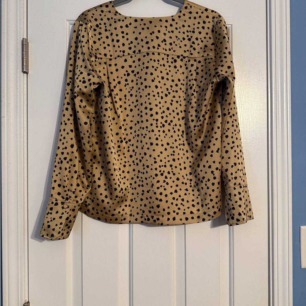 NWT LOFT Leopard Print Blouse size small - Picture 3 of 4